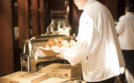 home-event-catering-image-3